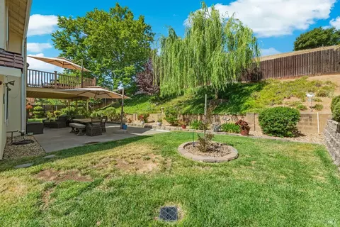 Exterior - 603 Rambleton Dr, Vacaville, CA 95688 photo 26 of 39