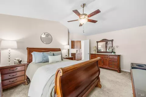 Bedroom - 603 Rambleton Dr, Vacaville, CA 95688 photo 4 of 9