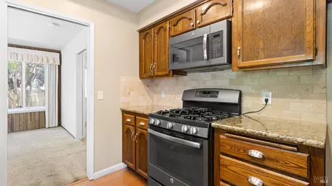 3465 Springfield Dr, Fairfield, CA 94534 photo 13