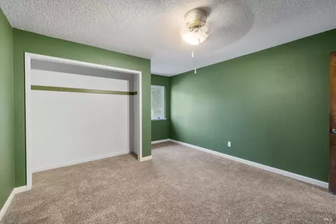 Bedroom - 5202 Poplar Rd, Vacaville, CA 95687 photo 2 of 6