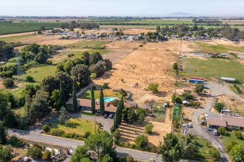 View/Area - 5202 Poplar Rd, Vacaville, CA 95687 photo 4 of 11