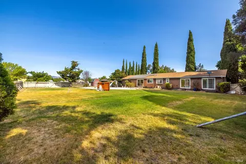 Exterior - 5202 Poplar Rd, Vacaville, CA 95687 photo 16 of 17