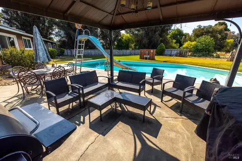 Exterior - 5202 Poplar Rd, Vacaville, CA 95687 photo 11 of 17
