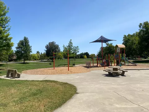 Other - 805 Bounds Dr, Dixon, CA 95620 photo 9 of 10