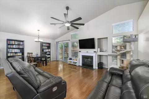 Other - 805 Bounds Dr, Dixon, CA 95620 photo 3 of 10