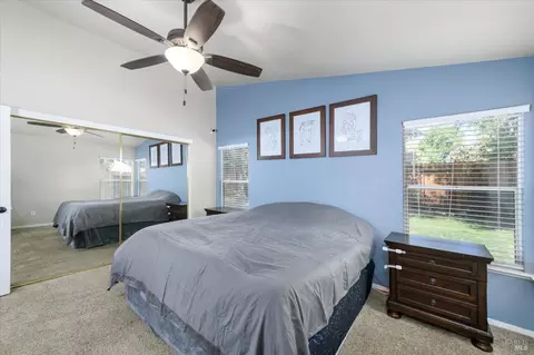 Bedroom - 805 Bounds Dr, Dixon, CA 95620 photo 2 of 4