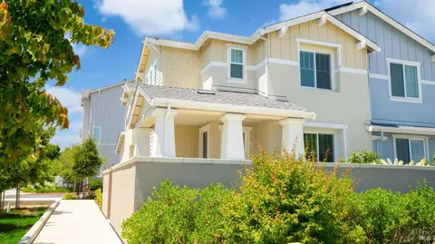 18 Lesina Way, Novato, CA 94945