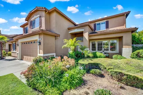 Exterior - 901 Dunerose Ct, Vacaville, CA 95687 photo 4 of 27