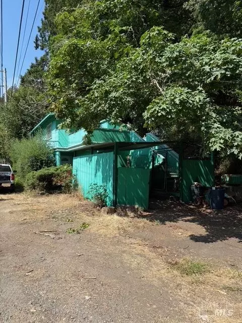 17610 Hwy 116, Guerneville, CA 95446