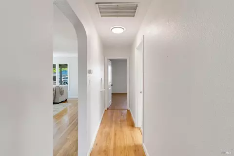 Entry Way - 751 Illinois St, Vallejo, CA 94590 photo 1 of 1