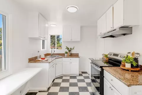Kitchen - 751 Illinois St, Vallejo, CA 94590 photo 1 of 5