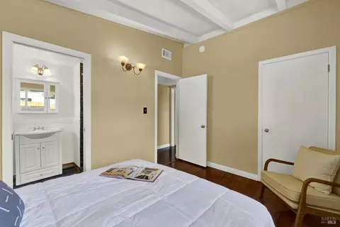 Bedroom - 1060 Johnson St, Fairfield, CA 94533 photo 2 of 6