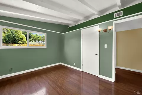 Bedroom - 1060 Johnson St, Fairfield, CA 94533 photo 6 of 6