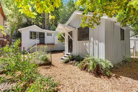 16620 Neeley Rd, Guerneville, CA 95446