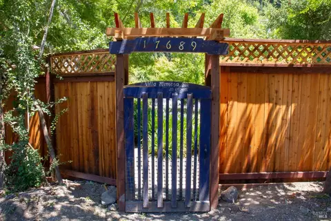 17689 Orchard Ave, Guerneville, CA 95446