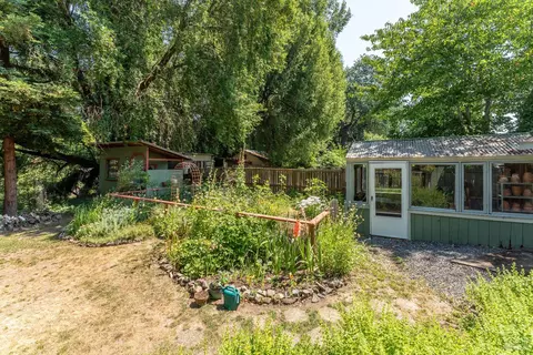 98 W Oak St, Willits, CA 95490 photo 21