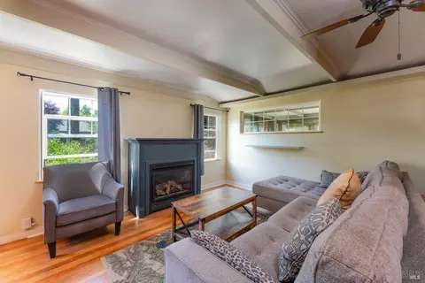 98 W Oak St, Willits, CA 95490 photo 8