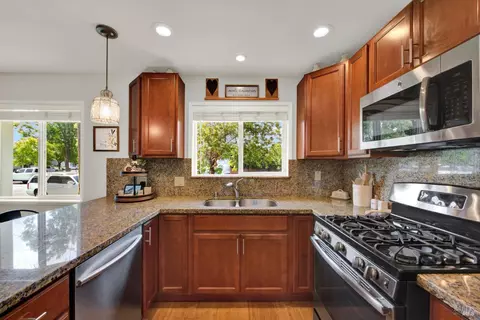 3338 Main St, Napa, CA 94558 photo 13