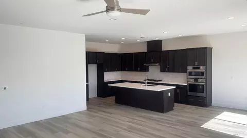 743 Temescal St, Oakley, CA 94561 photo 2