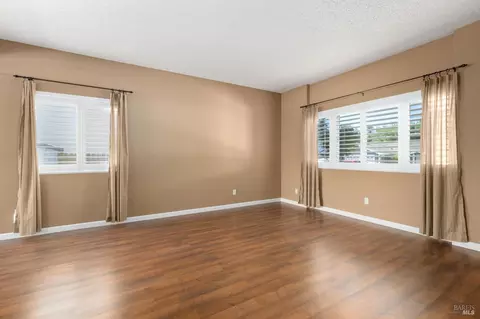 321 Limerick Way, Vacaville, CA 95688 photo 9
