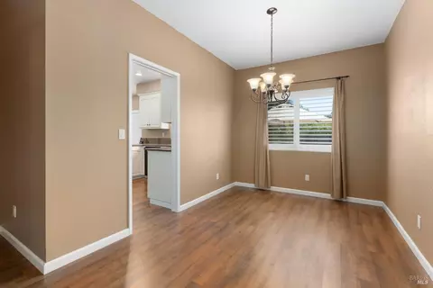 321 Limerick Way, Vacaville, CA 95688 photo 10