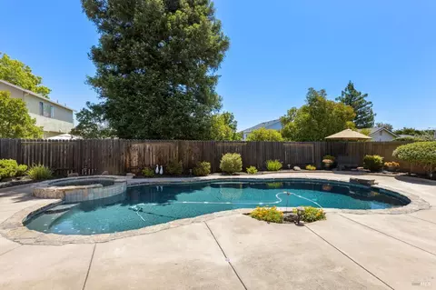 321 Limerick Way, Vacaville, CA 95688 photo 32