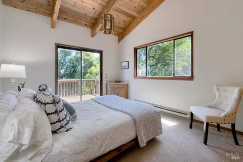 Bedroom - 71 E Robert Dr, Inverness, CA 94937 photo 4 of 7