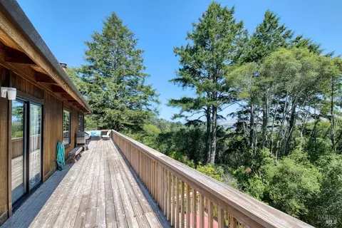 Exterior - 71 E Robert Dr, Inverness, CA 94937 photo 3 of 12