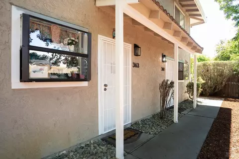 361 S 2nd St, Dixon, CA 95620 photo 3