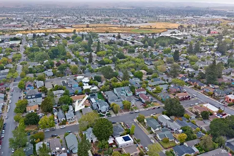 View/Area - 509 7th St, Petaluma, CA 94952 photo 2 of 3