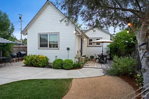 Exterior - 509 7th St, Petaluma, CA 94952 photo 7 of 15