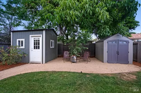 Exterior - 509 7th St, Petaluma, CA 94952 photo 14 of 15