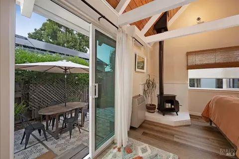 Exterior - 509 7th St, Petaluma, CA 94952 photo 5 of 15