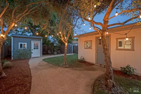 Exterior - 509 7th St, Petaluma, CA 94952 photo 13 of 15