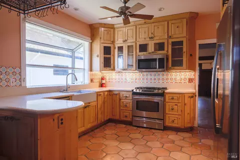 Kitchen - 1034 Capitol St, Vallejo, CA 94590 photo 1 of 1