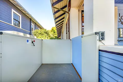 Exterior - 1034 Capitol St, Vallejo, CA 94590 photo 9 of 18