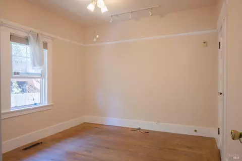 Bedroom - 1034 Capitol St, Vallejo, CA 94590 photo 2 of 3