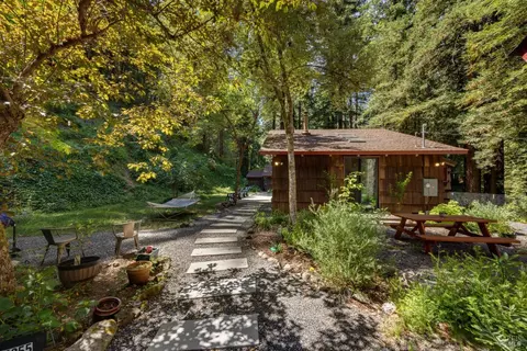 14255 Green Valley Rd, Forestville, CA 95436