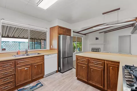 83 Malaga Ct, Ukiah, CA 95482 photo 12