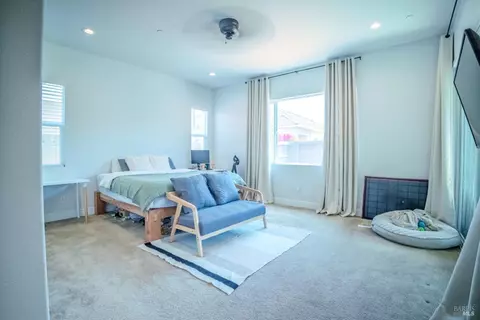 Bedroom - 755 Hydrangea Dr, Vacaville, CA 95687 photo 1 of 4