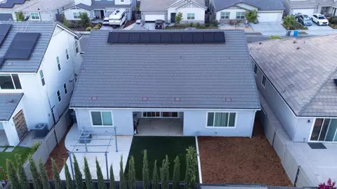 View/Area - 755 Hydrangea Dr, Vacaville, CA 95687 photo 8 of 8