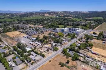 211 Shiloh Rd, Windsor, CA 95492 photo 17