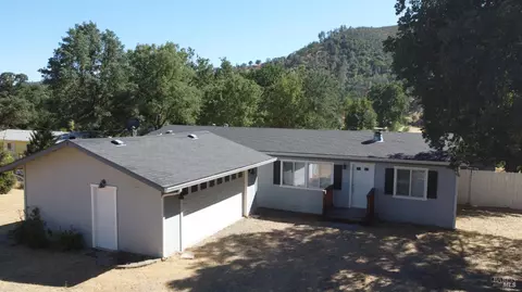 1803 New Long Valley Rd, Clearlake Oaks, CA 95423