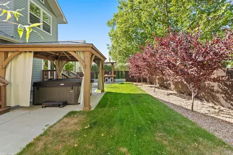 Exterior - 14610 Jomark Ln, Occidental, CA 95465 photo 7 of 7