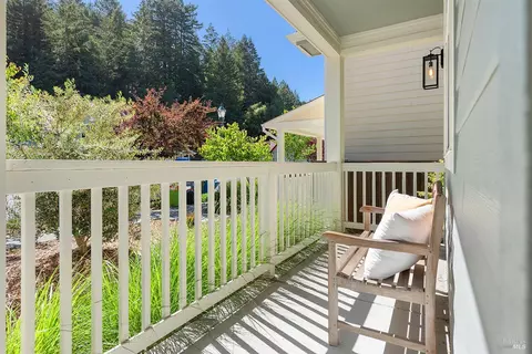 Exterior - 14610 Jomark Ln, Occidental, CA 95465 photo 5 of 7