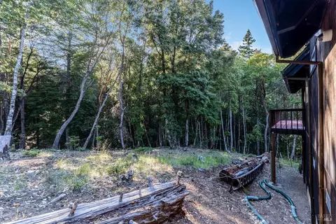 Exterior - 23350 Iris Ln, Willits, CA 95490 photo 4 of 9