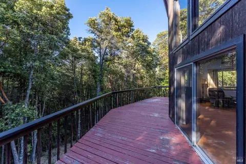 Exterior - 23350 Iris Ln, Willits, CA 95490 photo 7 of 9