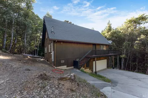 Exterior - 23350 Iris Ln, Willits, CA 95490 photo 5 of 9