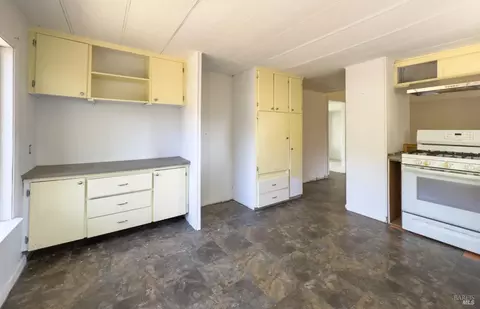 19401 Walker Rd #12, Willits, CA 95490 photo 3