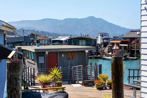37 S 40 Dock, Sausalito, CA 94965 photo 3